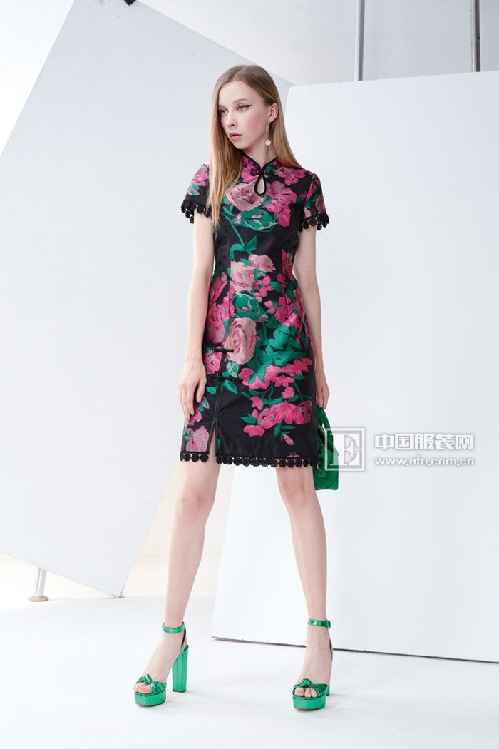 莎蕾国际20周年芳华正茂，三大品牌2018春夏系列大打风格“组合拳”