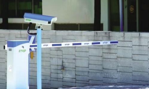 智慧停车黑科技 “E天眼”让套牌车无处遁形