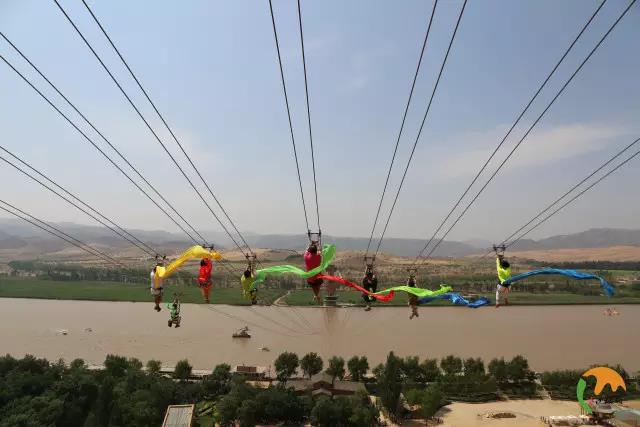 11月宁夏沙坡头开启冬游模式