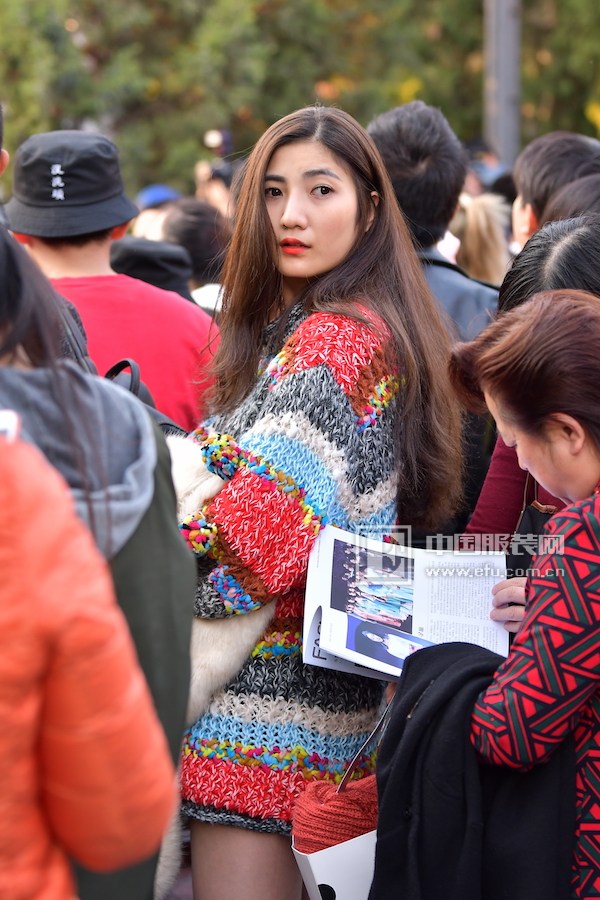 这里有本从中国国际时装周吹来的冬日时尚经