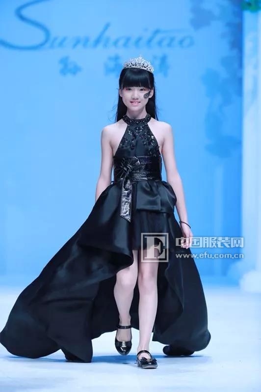 2018春夏中国国际时装周：孙海涛2018秋冬新品专场发布会