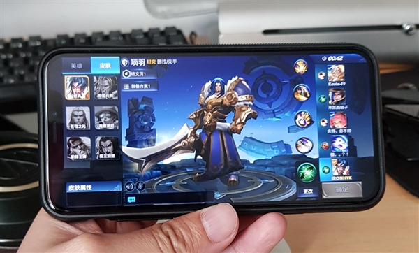 意外！《王者荣耀》终于适配iPhone X：画面竟是这样