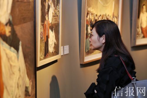 俞小飞油画作品展亮相大剧院