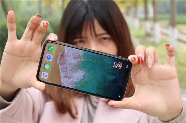 苹果押宝中国新年！iPhone X/8 Plus产能大增长