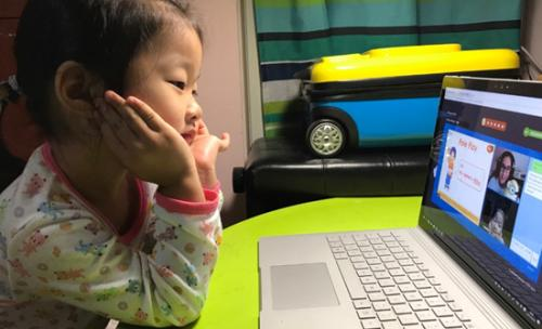 莫让蹩脚英语毁掉孩子自信 纯正英语发音要从娃娃抓起