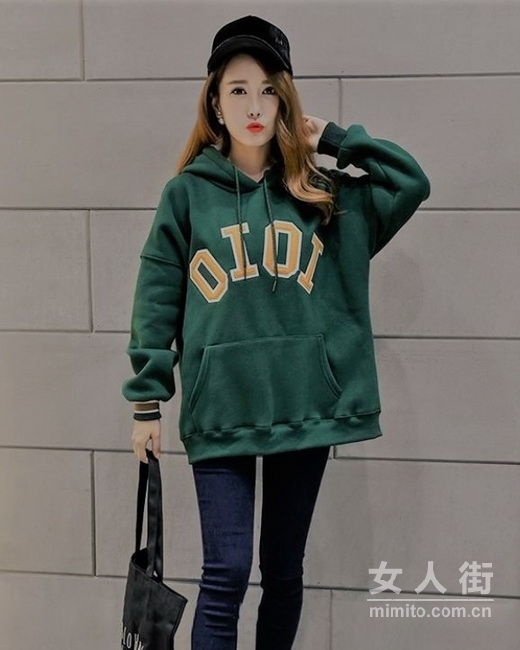 又潮有暖的秋冬，需要这几款卫衣