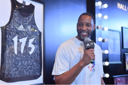 见证荣耀时刻！传奇巨星麦迪应adidas篮球之邀空降上海 