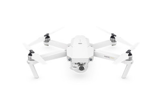 大疆创新与苹果合作发布御Mavic&nbsp;Pro初雪白限定套装