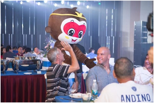 中国陵水国际水上运动季拉开序幕，近百名世界好手决战清水湾