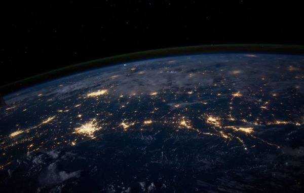 科学家第二次警告,地球即将毁灭