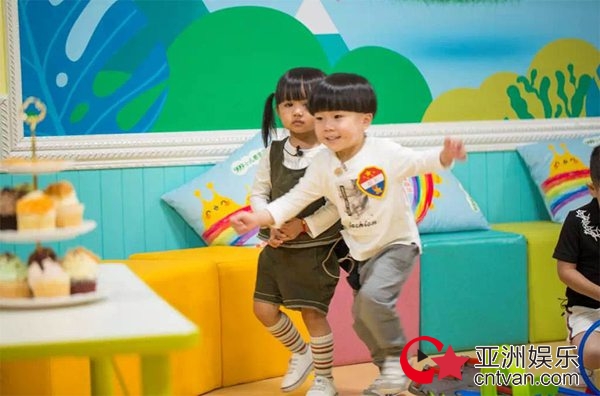 包贝尔妈妈与张伦硕起冲突 《幼儿园3》矛盾升级