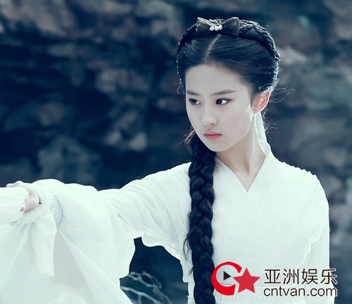 刘亦菲试镜小龙女视频曝光 金庸先生四次见她都很满意！