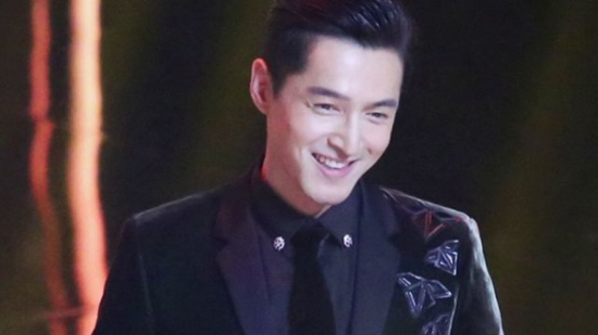 胡歌、赵丽颖神同步，两人真没在一起？