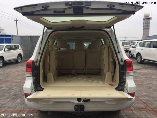 17款进口酷路泽5700顶级配置参数报价