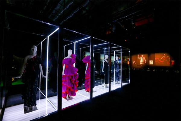 加拿大西岸集团“美·无止境”精品展在沪开启
