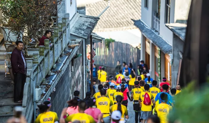 唤醒心中的英雄——2017腾冲国际马拉松赛完美收官！