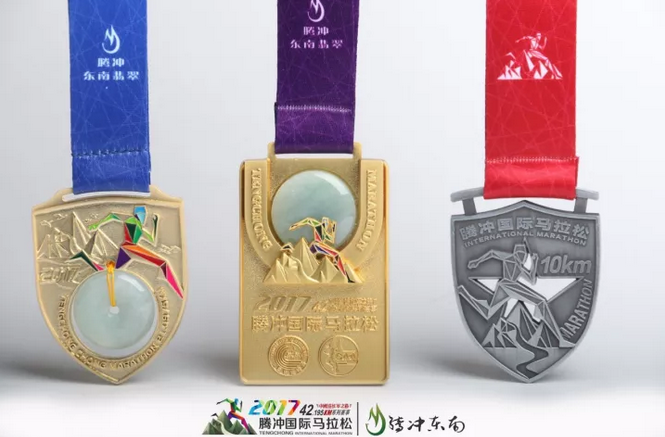 唤醒心中的英雄——2017腾冲国际马拉松赛完美收官！