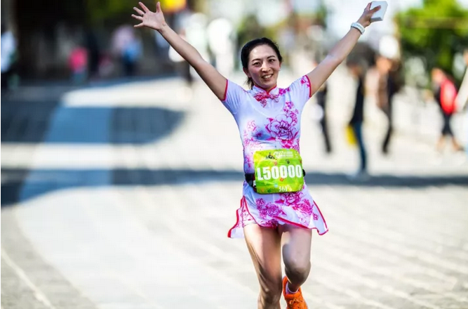 唤醒心中的英雄——2017腾冲国际马拉松赛完美收官！