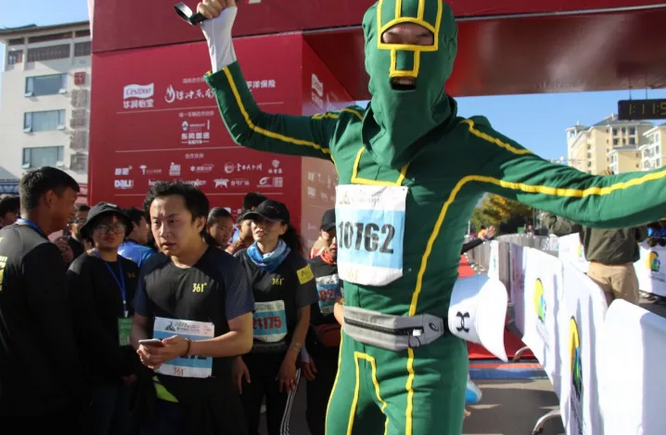 唤醒心中的英雄——2017腾冲国际马拉松赛完美收官！