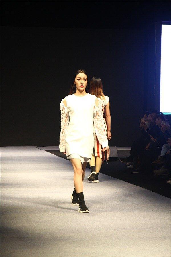 JEXT SHOWROOM 2018春夏新品发布会柯桥举办