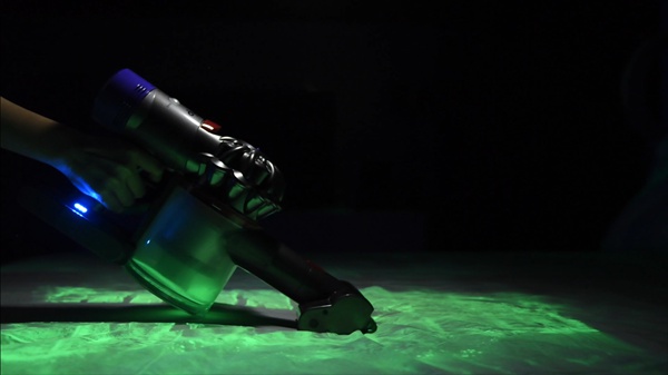 Dyson戴森V8 Absolute无绳吸尘器评测