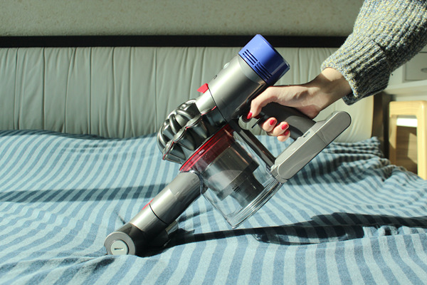 Dyson戴森V8 Absolute无绳吸尘器评测