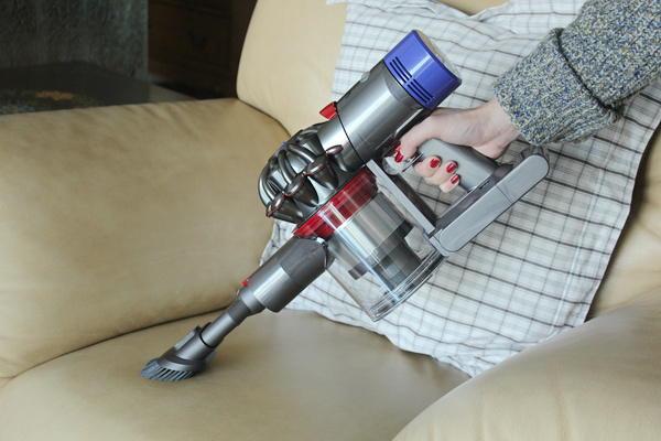 Dyson戴森V8 Absolute无绳吸尘器评测