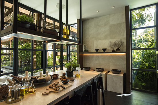 瑰丽酒店东南亚首家度假酒店开幕 为宾客定制静修计划