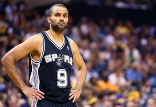 帕克谈莱纳德：他已重返训练场　或将在三周内复出