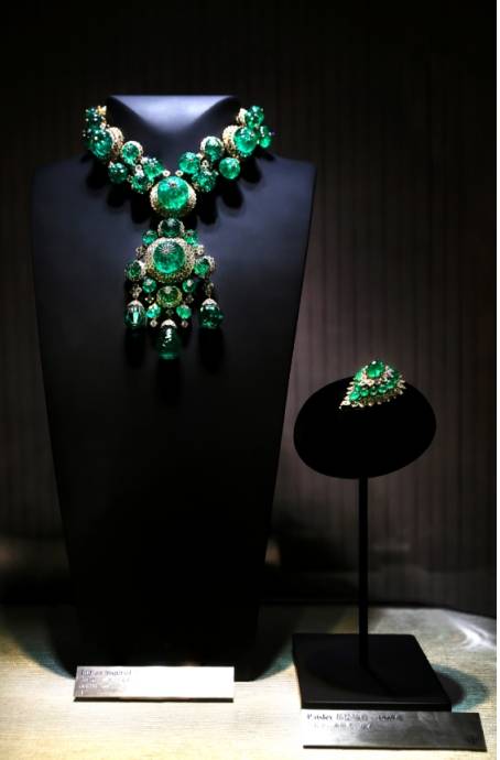 Van Cleef & Arpels梵克雅宝“Art of Clip 诗意百年‧胸针艺术”展