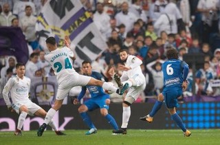 皇马在伯纳乌PK丙级队狼狈五五开　要不是命好得2－7