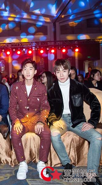 ֣ü˹âӰҵ ࡶƼǡ