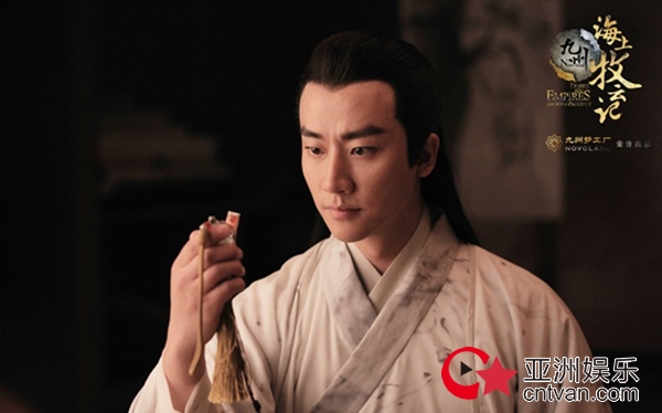 黄轩《海牧》开启撩奇迹页游私服“魅”技能 网友情真意切玩恶搞