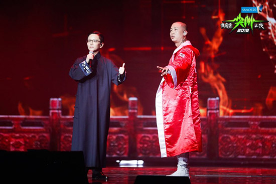 吴亦凡赵丽颖分获'尖叫男神&女神' GAI称或与PG One合作