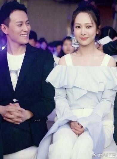 杨紫秦俊杰分享恋爱细节 喝了点小酒就决定公布了！