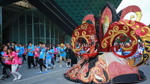 第二届深圳(龙岗)科创动漫+年华·动漫跑盛大开幕
