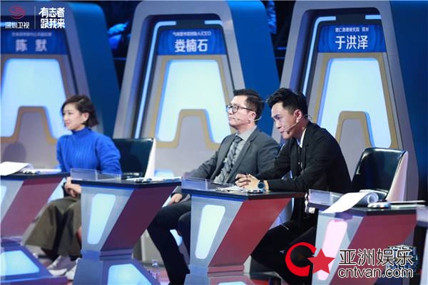 《你好！面试官》深圳卫视开播 刘同落泪马睿被diss