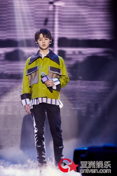 徐浩新专《非常对》首唱会 大秀舞技实力吸粉