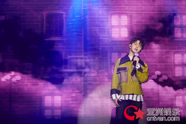 徐浩新专《非常对》首唱会 大秀舞技实力吸粉