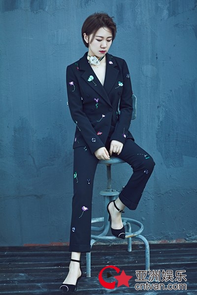 谢春花新单《11887》首发 以轻快歌声诉说离别