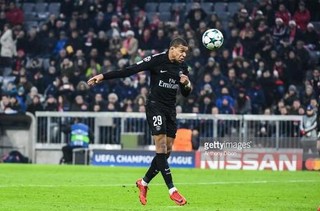 14场10球！18岁就欧冠进球上双　姆巴佩上限有多高