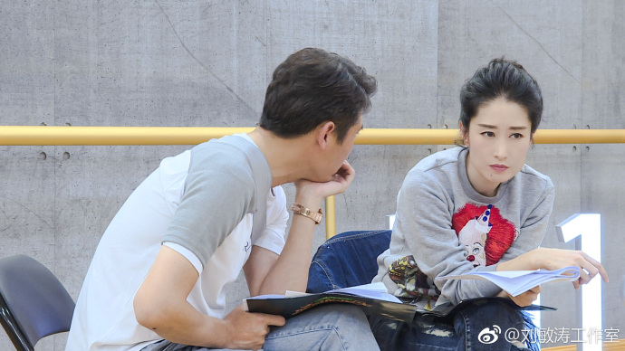 《演员的诞生》刘敏涛即将pk中戏同学李乃文 炸裂式演技受期待！