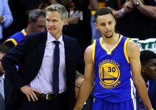 科尔：库里伤势没有大碍　没有他勇士一样可以打好