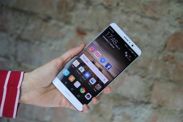 安卓8.0加持！华为Mate 9全面开放EMUI 8.0升级：焕然一新