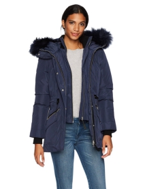 忘记天价的“加拿大鹅”吧 天后总统的羽绒服300元就能拿下!