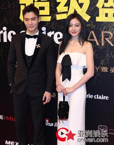 张天爱盛一伦同框 太子妃夫妇上演黑白配！