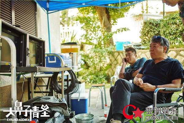 治愈系爱情剧《大鼻子情圣》北海道杀青 品质之作引期待