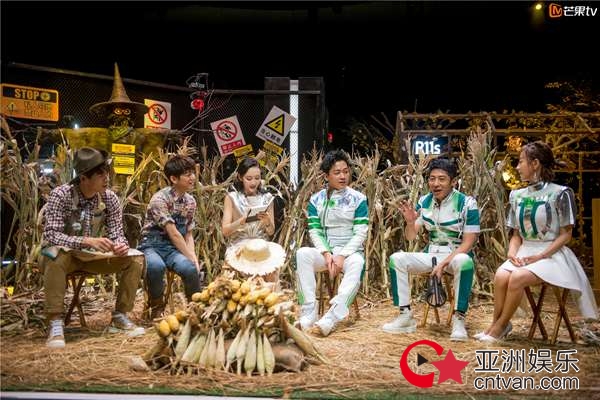 《明星大侦探3》杨蓉最想搭档王嘉尔：这样的男孩没人不喜欢