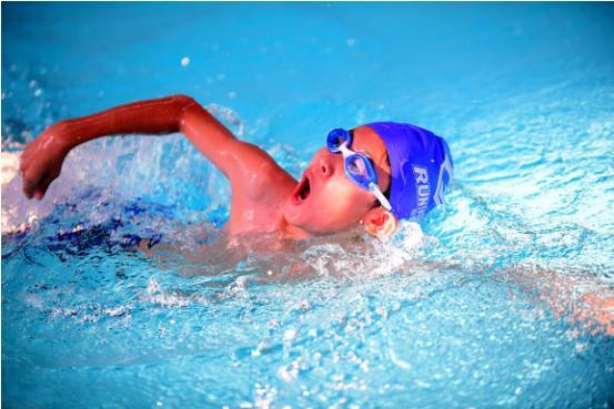 国外的孩子为什么更加的独立？