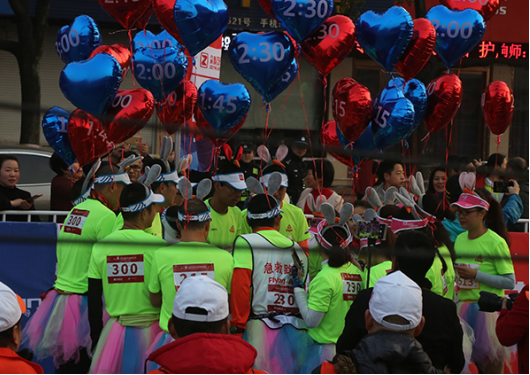 “众泰汽车杯”2017永康半程马拉松赛圆满落幕